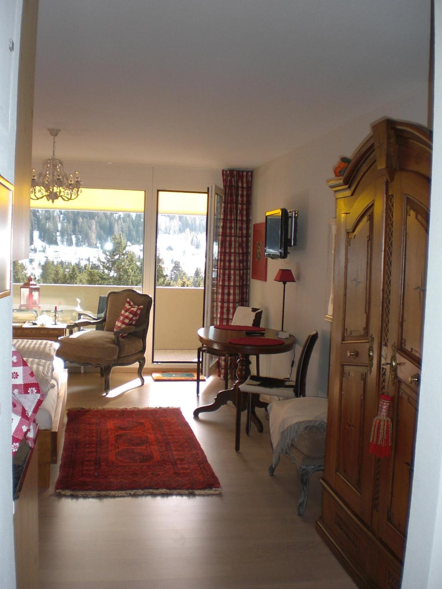 Heart Of Davos Apartments Bagian luar foto